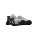 JeevzPlug ASICS Gel-Venture 6 trail running shoes in glacier grey and black with breathable mesh and rugged outsole