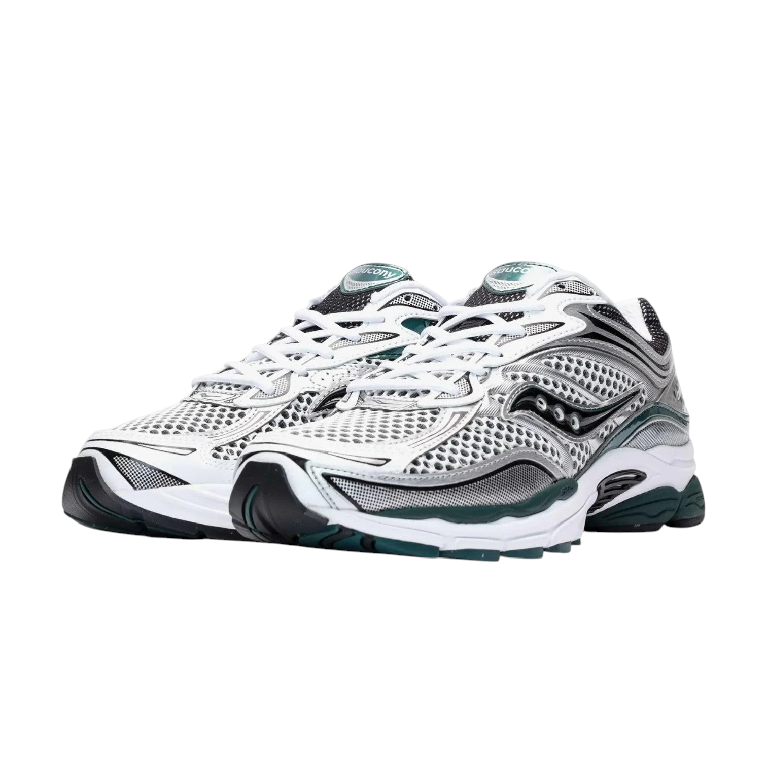 JeevzPlug Saucony Progrid Omni 9 sneakers in white and pine green with breathable mesh and synthetic overlays.
